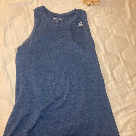 Reebok Tops - ❤️Reebok tank-small